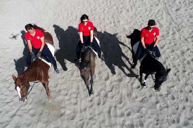 Atlı Polisler Göreve Hazırlanıyor