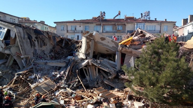 Deprem Sonrası Elazığ'dan Görüntüler