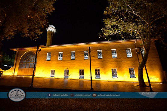 Ulu Camii Işıklarla Aydınlatıldı