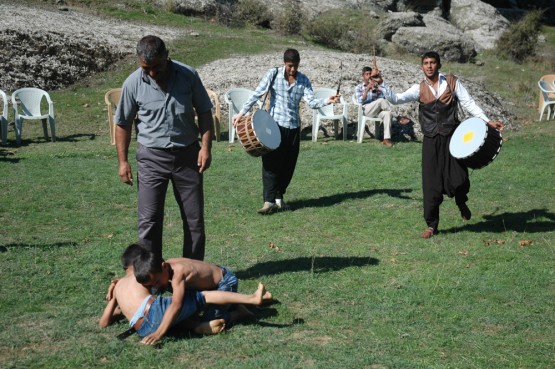 Zorluklara Aldırmadan İkincisini Yaptılar