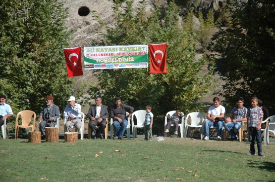 Zorluklara Aldırmadan İkincisini Yaptılar