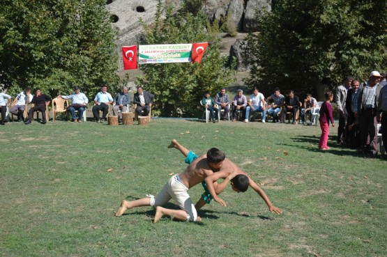 Zorluklara Aldırmadan İkincisini Yaptılar