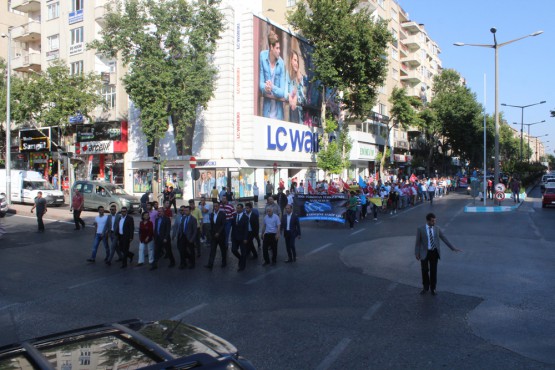 Ülkücülerin Protesto Yürüyüşü