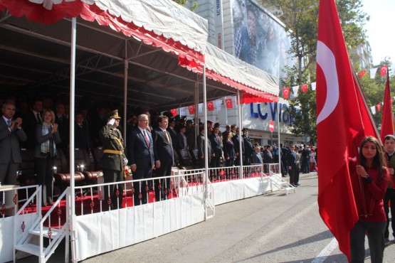 Cumhuriyet Bayramı Törenle Kutlandı