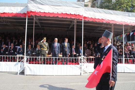 Cumhuriyet Bayramı Törenle Kutlandı