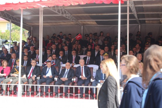 Cumhuriyet Bayramı Törenle Kutlandı
