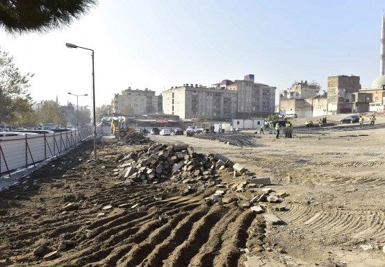 Çok Katlı Otopark Çalışmaları Başladı