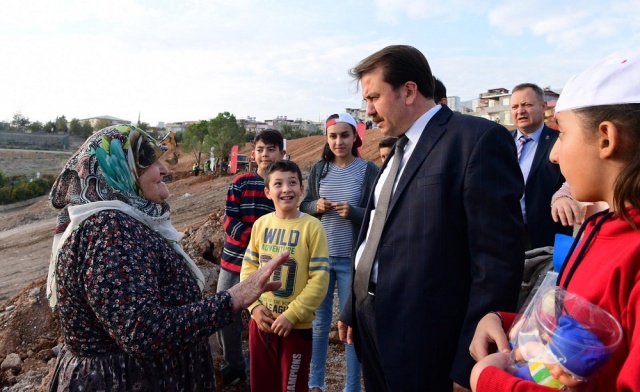 Senem Ayşe Millet Bahçesi Ağaç Dikimi