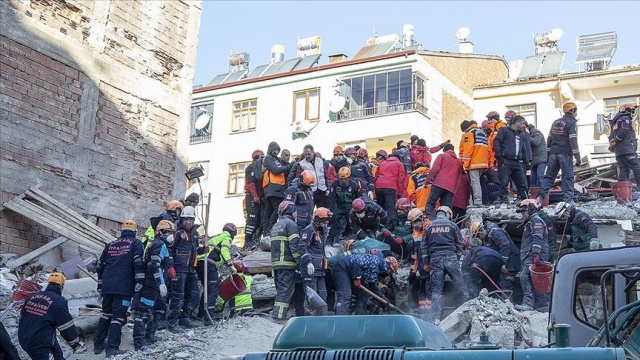 Deprem Sonrası Elazığ'dan Görüntüler