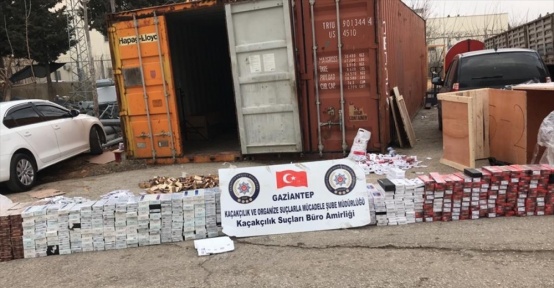 Kargoda 11 Bin Paket Sigara Ele Geçirildi