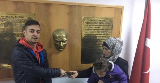 Bulduğu Cüzdanı Sahibine Ulaştırdı