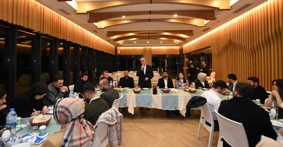 Güngör, AK Parti İl Gençlik Kolları Toplantısına Katıldı