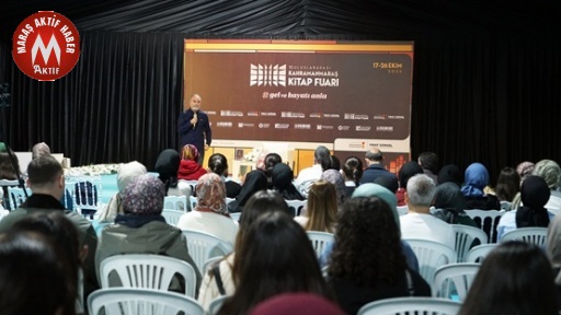 Tarık Tufan, Kitap Fuarı’nda Okurlarla Buluştu