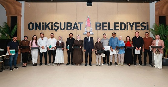 Evlilik Okulu’nu Tamamlayan Çiftler Sertifikalarını Aldı