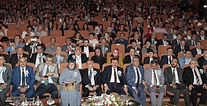 Neden Tanıtım Değil de Lansman?