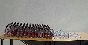 Pazarcık’ta Kaçak Rakı ve Sigara Yakalandı