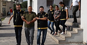 Azmettirici Anne ve Baba İle Çocuk Tutuklandı