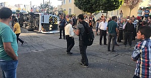 Okul Servisi Minibüsle Çarpıştı