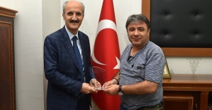 Okay’dan Yıkan’a İstikrar Ödülü
