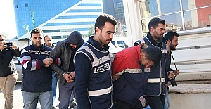 Kurumları 1,5 Milyon Zarara Uğrattılar