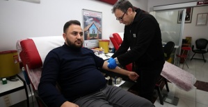 Annesini ve Kardeşini Kan Bulunamadığı İçin Kaybetti