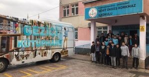 Gezici Kütüphane 26 Okula Ulaştı