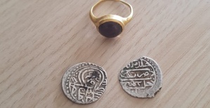 Kargo Paketinde Tarihi Eser Çıktı