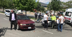 Kazada 2 Kişi Yaralandı