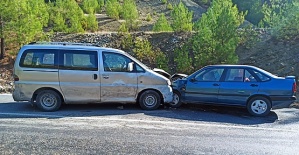 Kafa Kafaya Trafik Kazası