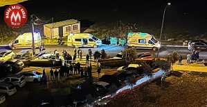 Kendisinden Ayrılan Kız Arkadaşını...