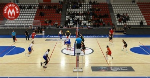 Onikişubat Belediyespor Voleybol Takımı Namağlup Liderliğini Sürdürüyor