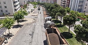 Ahır Dağı Caddesi Asfalta Hazırlanıyor