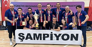 Oturarak Voleybol Takımı Namağlup Şampiyon