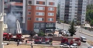 Apartmanda Çıkan Yangında 3 Kişi Hayatını Kaybetti