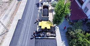 Elbistan Tepebaşı Caddesi’nde Asfaltlama Başladı