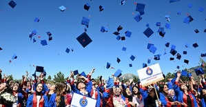 Göksun'da Mezuniyet Coşkusu