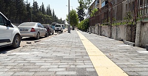 Girne Caddesi’nde Asfalttan Sonra Kaldırım Yapılıyor